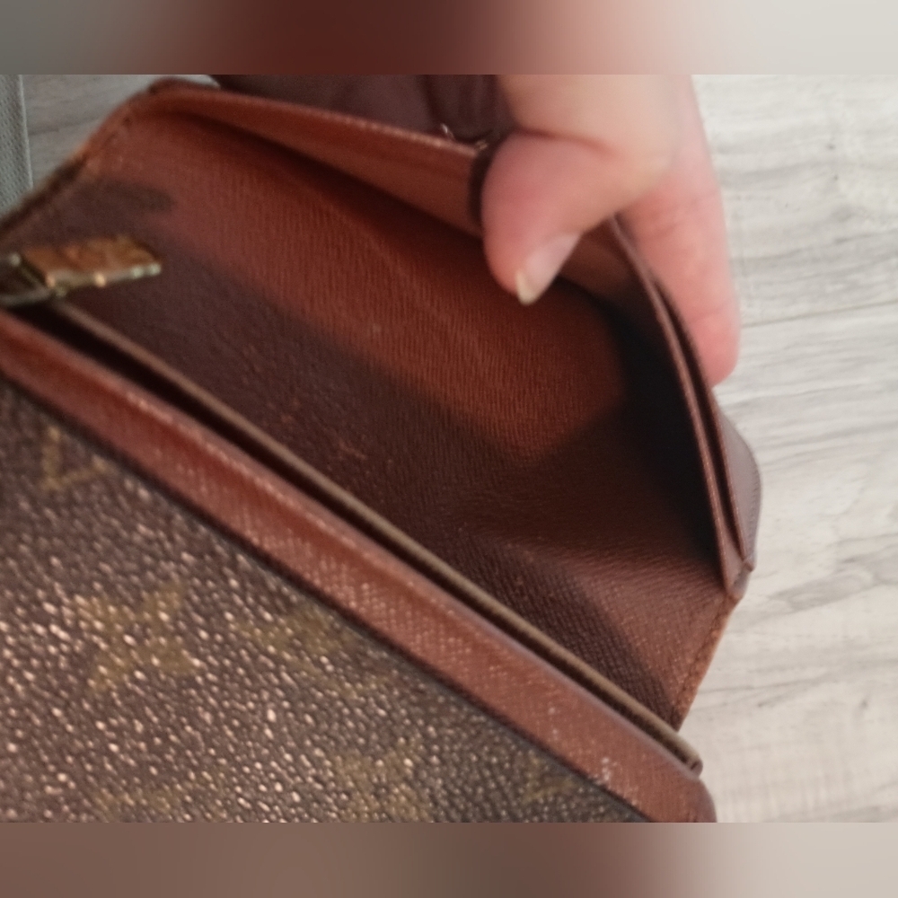 LOUIS VUITTON Monogram Porte Monnaie Billets Tresor Wallet - Picture 10 of 16